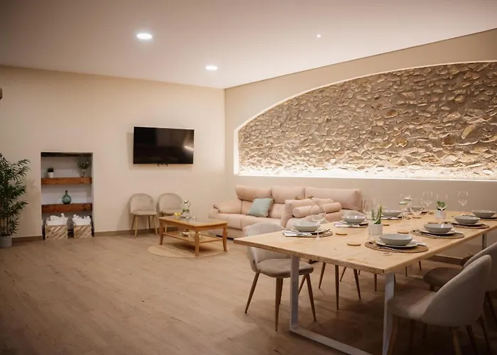 El Gallinero De La Abuela Claudia * Aldea de Trujillo