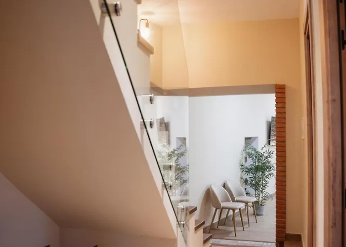 El Gallinero De La Abuela Claudia *