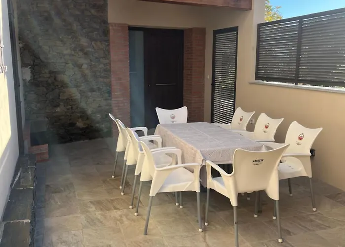 El Gallinero De La Abuela Claudia * Aldea de Trujillo